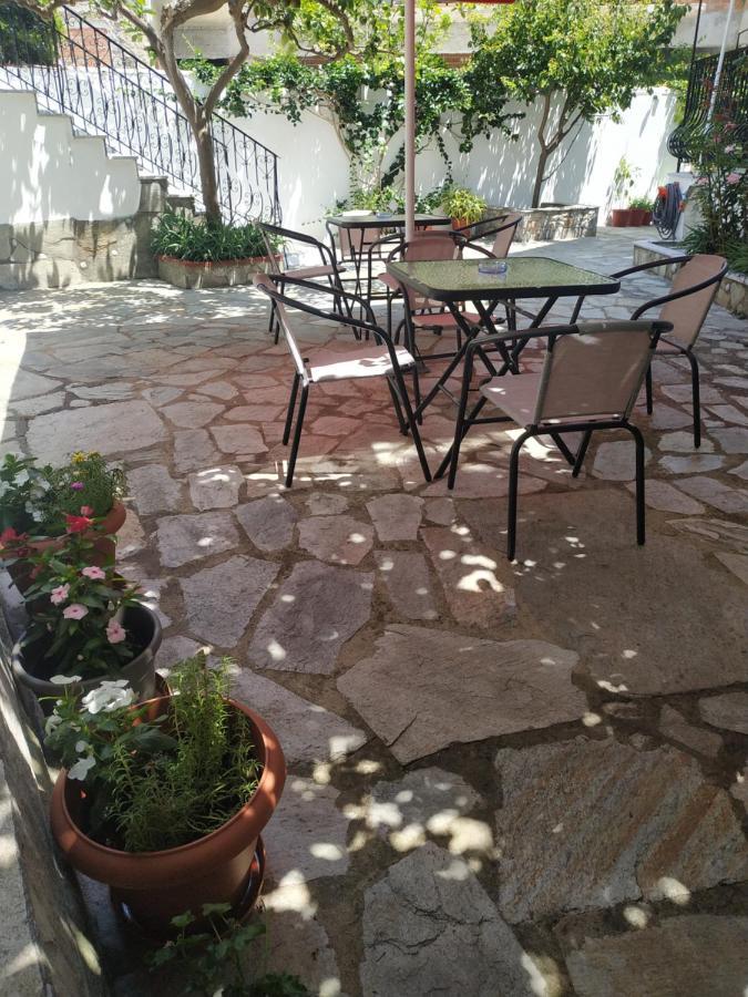 Pension Nikolas Skiathos Exterior foto