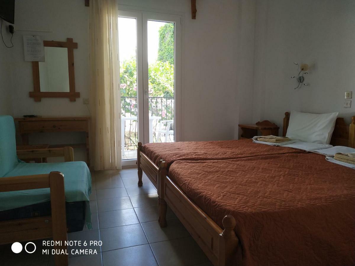 Pension Nikolas Skiathos Exterior foto